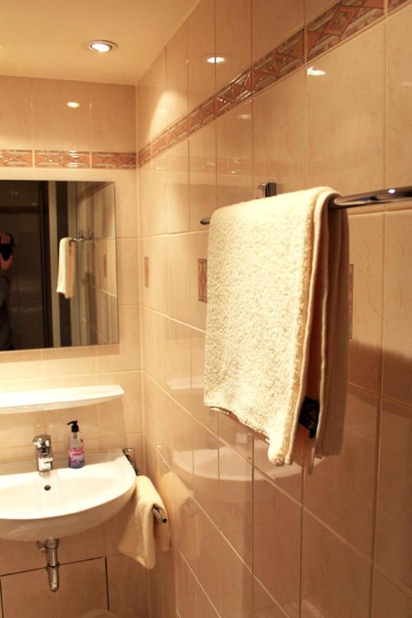 Hotel-Landgasthof Gruener Baum - Dittigheim Tauberbischofsheim Zewnętrze zdjęcie